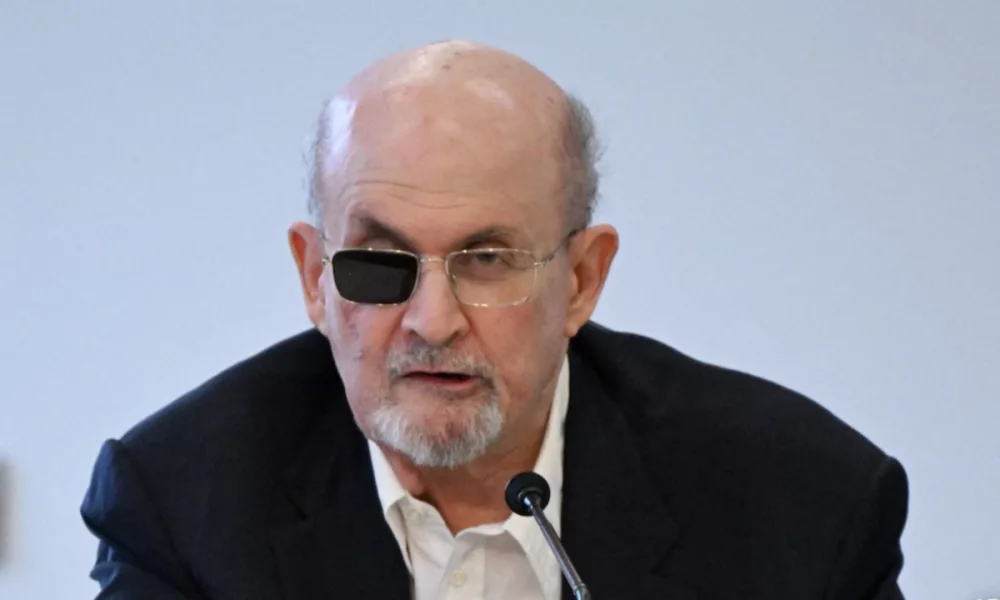 Here's Why Trial Of Man Who Stabbed Salman Rushdie On Stage Might Be Delayed 